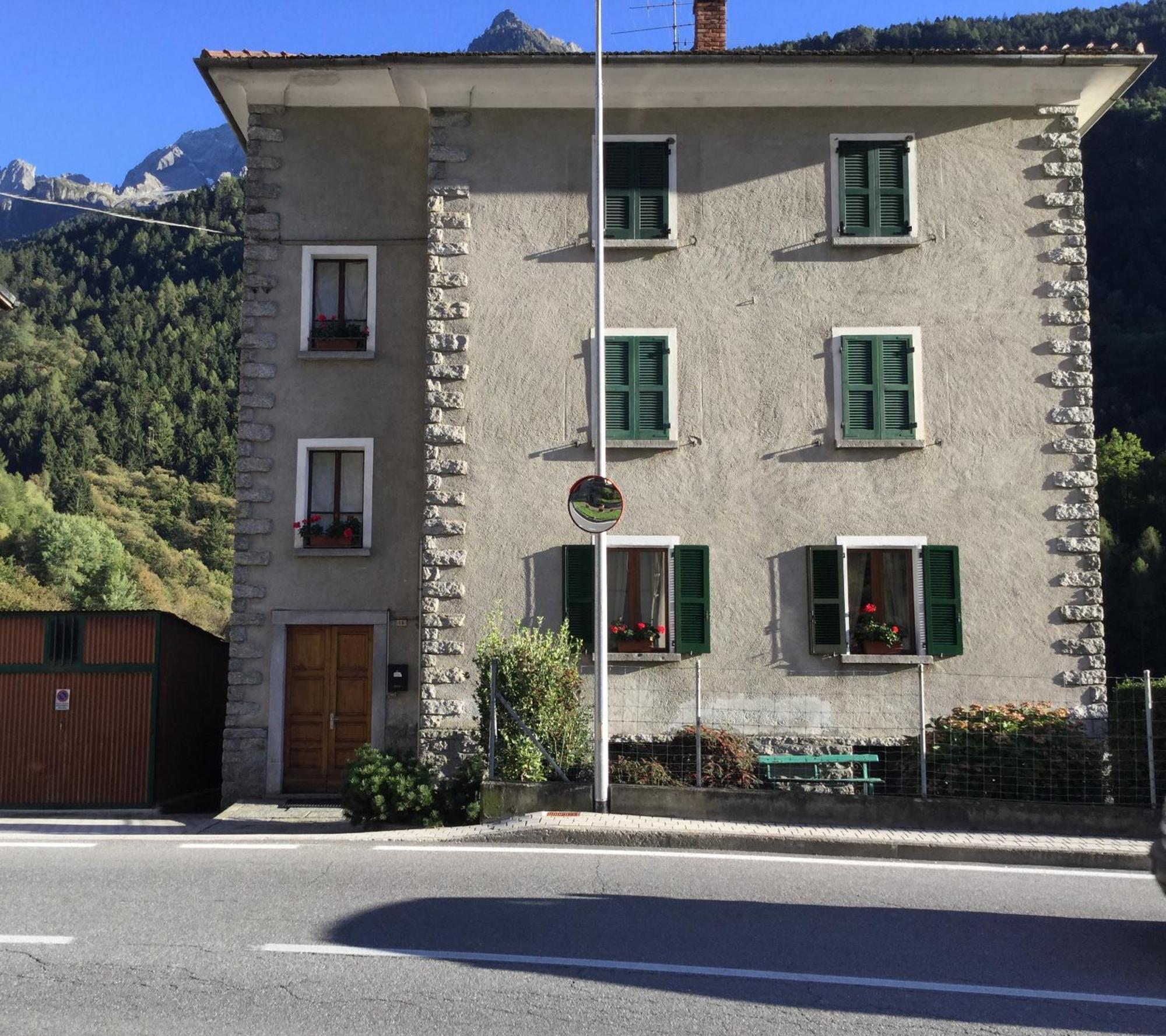 Charlotte Casa Vacanze Villa di Chiavenna المظهر الخارجي الصورة